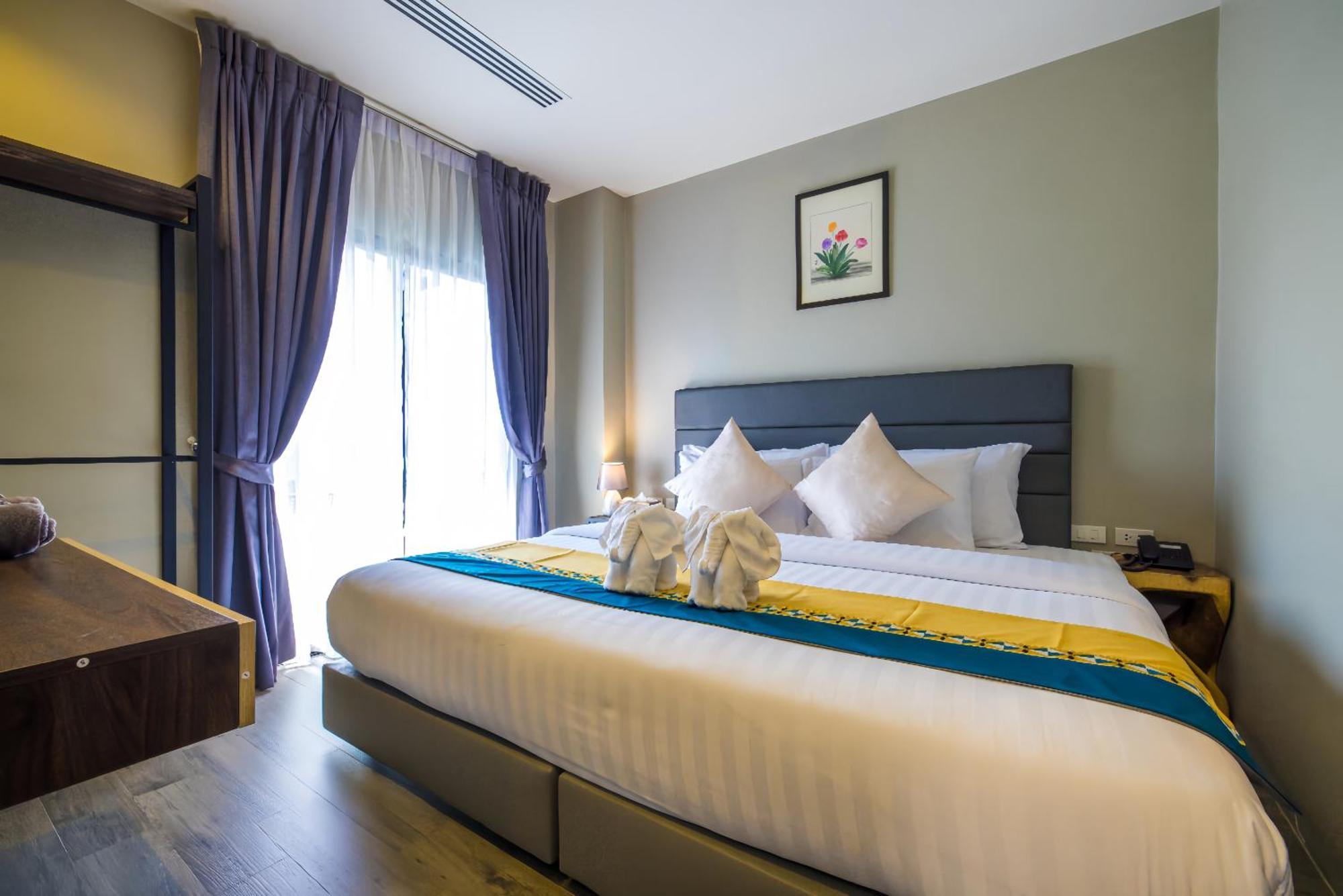 Kana Triple L Hotel Phuket普吉岛卡娜3L酒店 Patong Exterior foto